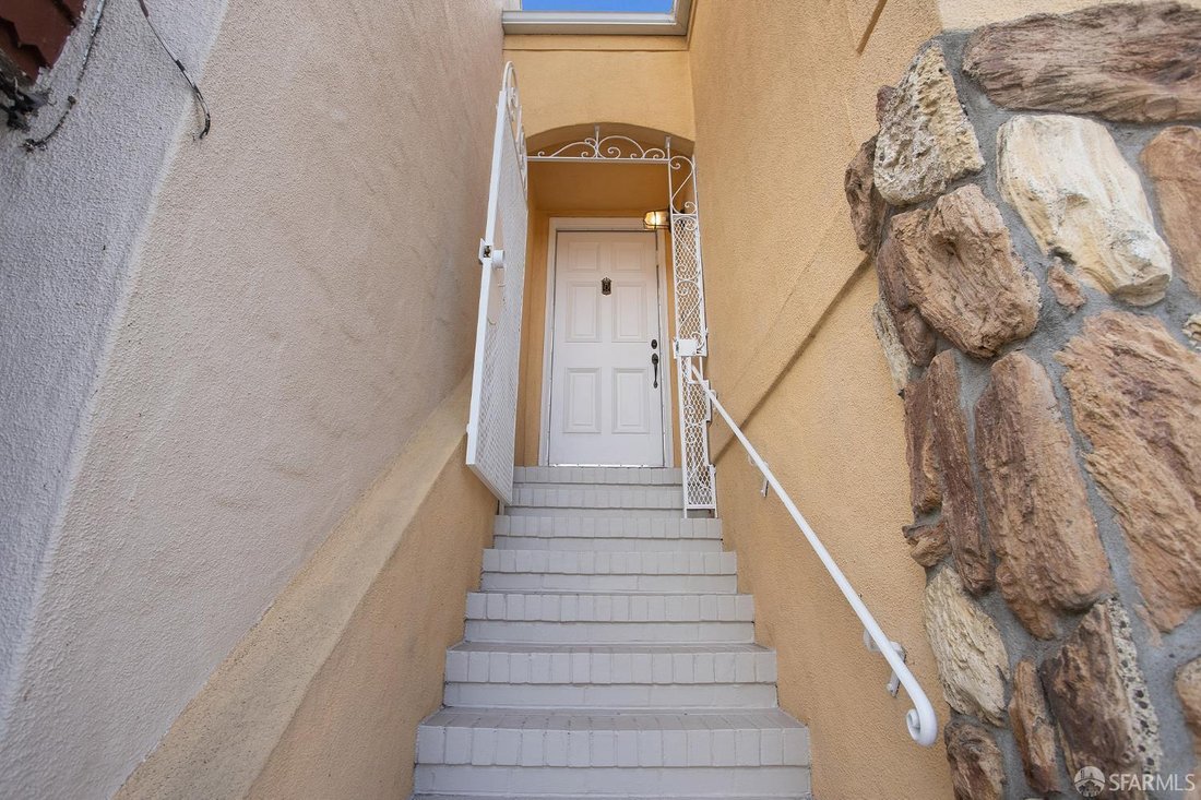House in San Francisco, California, United States 4 - 18836698