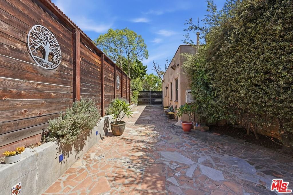 House in Los Angeles, California, United States 3 - 18836770