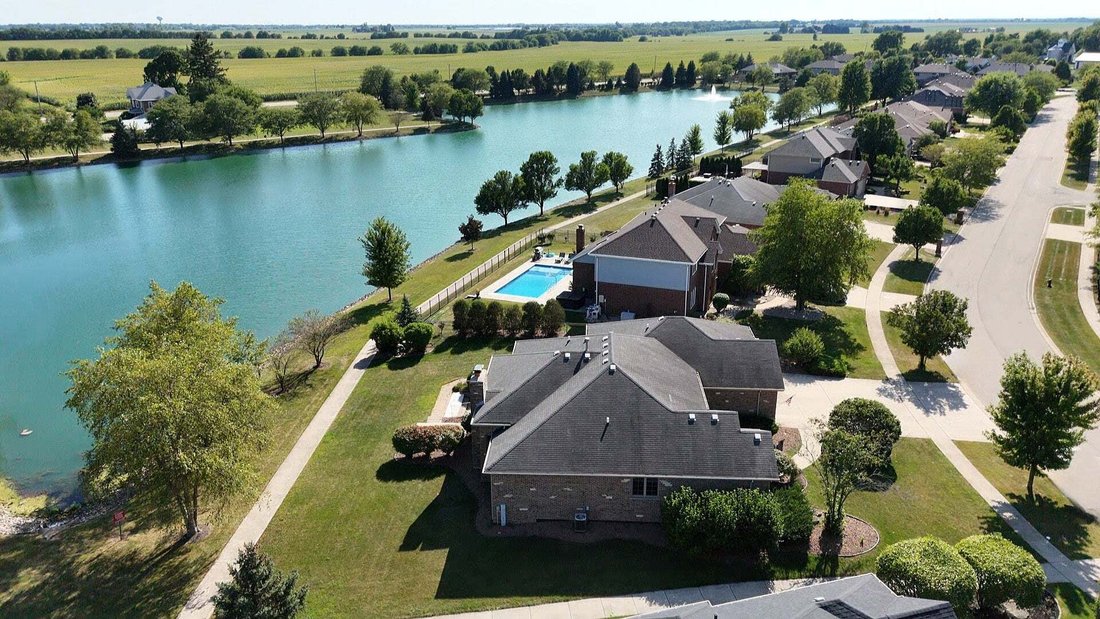 House in New Lenox, Illinois, United States 2 - 18837365