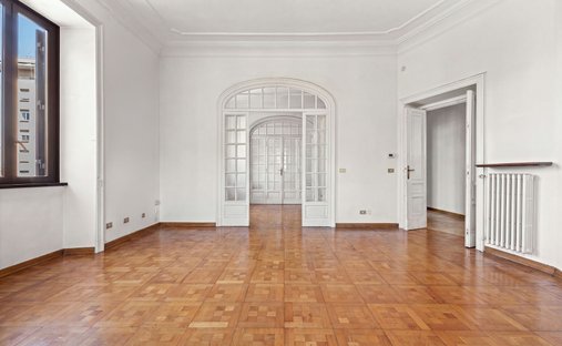 Apartment in Bologna, Rome, Italy 1