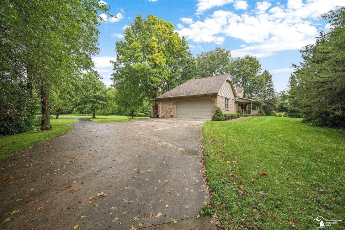 House in Petersburg, Michigan, United States 2 - 18836431