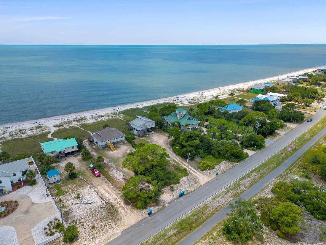 Alligator Point, Florida, United States 4 - 18837577