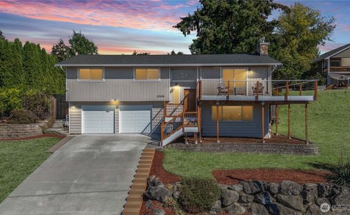 House in Renton, Washington, United States 1