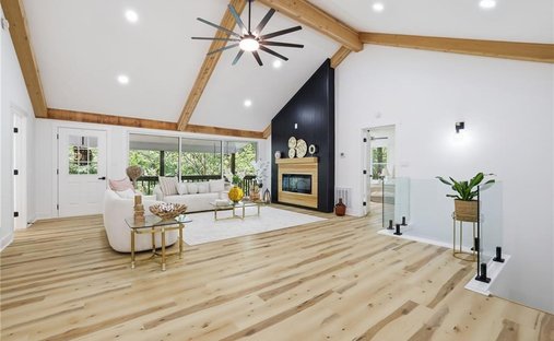 House in Waleska, Georgia, United States 1