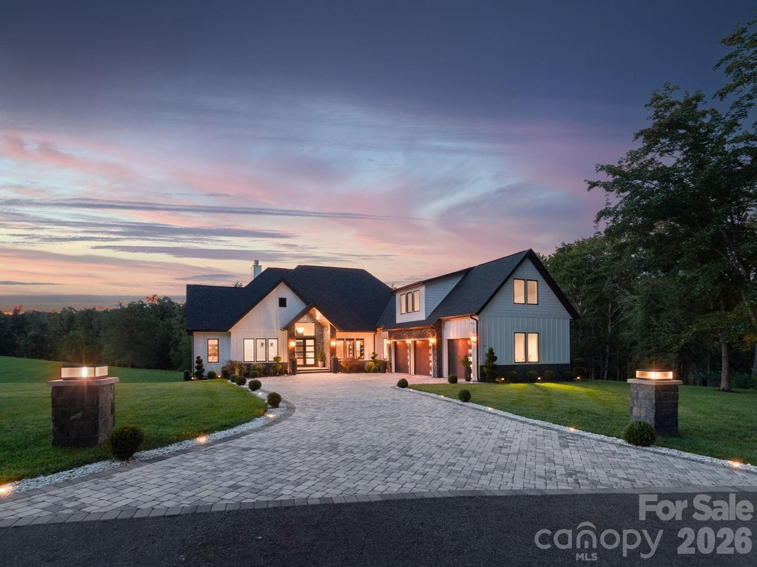 House in Fairview, North Carolina, United States 2 - 18837223