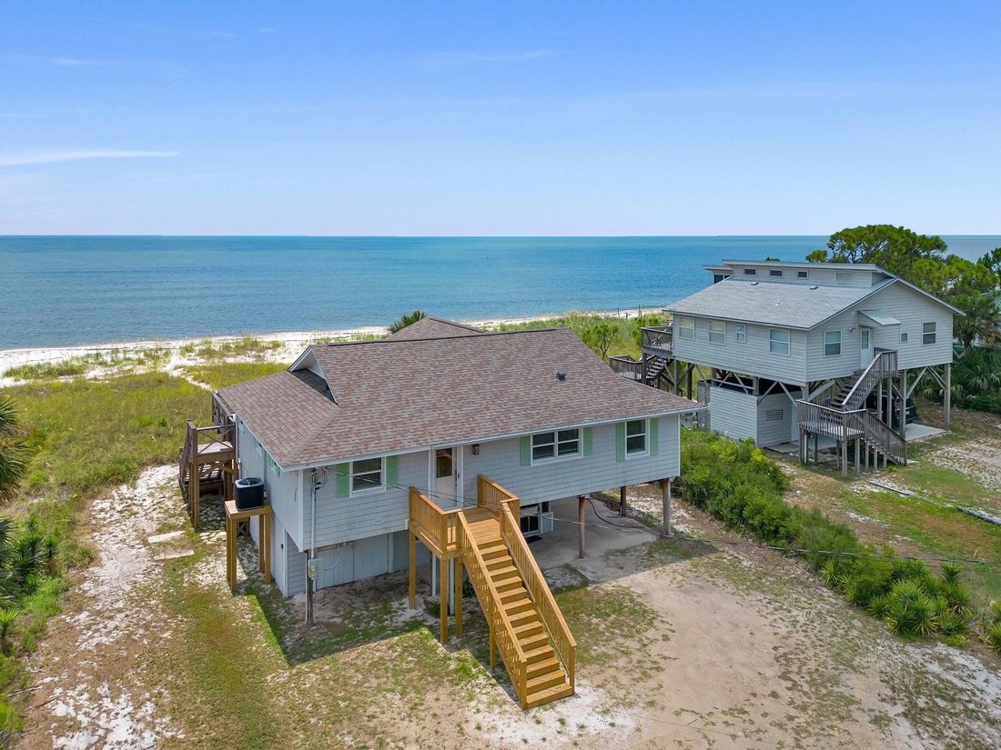 Alligator Point, Florida, United States 2 - 18837577