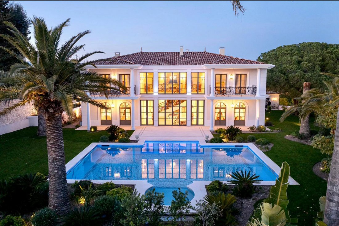 Villa in Cannes, Provence-Alpes-Côte d'Azur, France 1 - 18837683