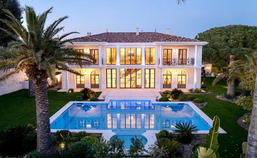 Villa in Cannes, Provence-Alpes-Côte d'Azur, France 1