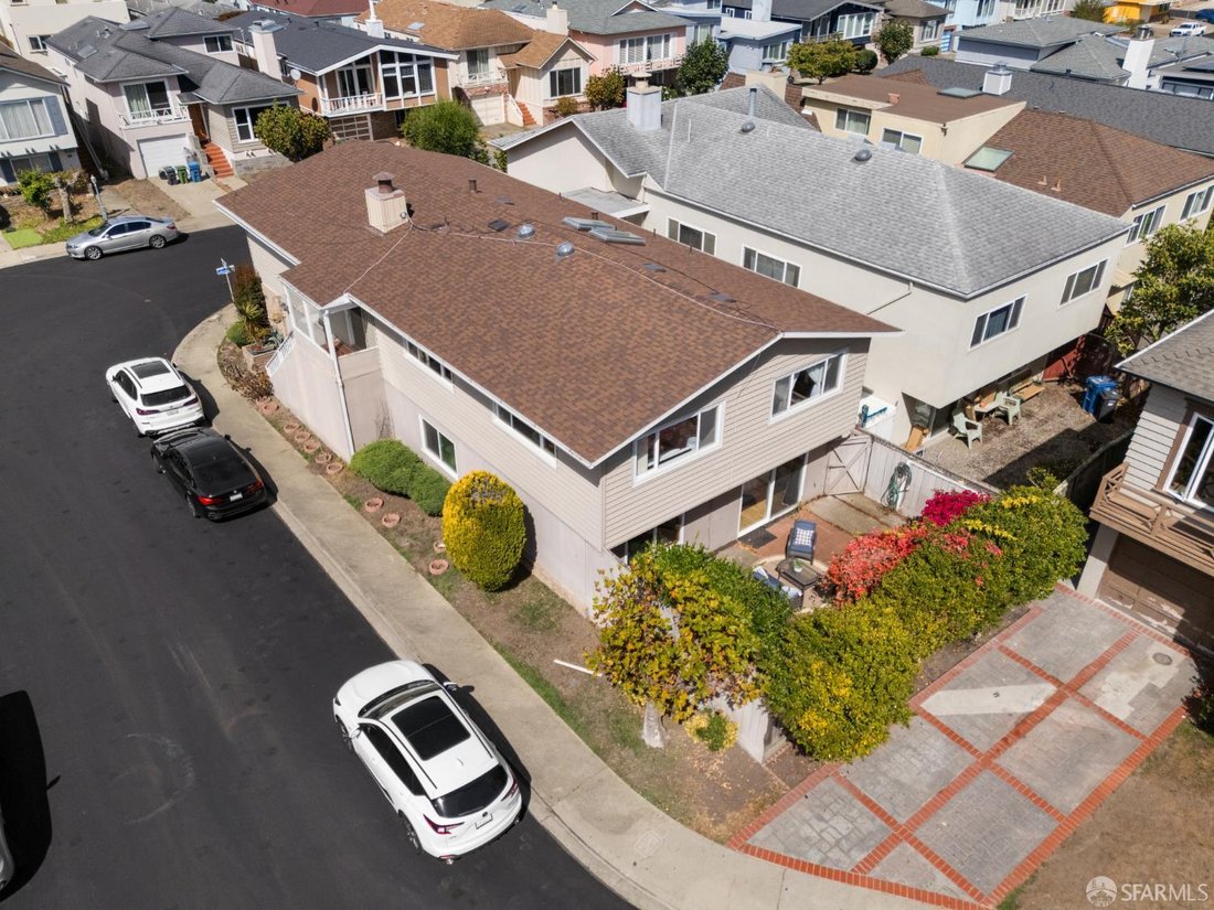 House in Colma, California, United States 3 - 18836750