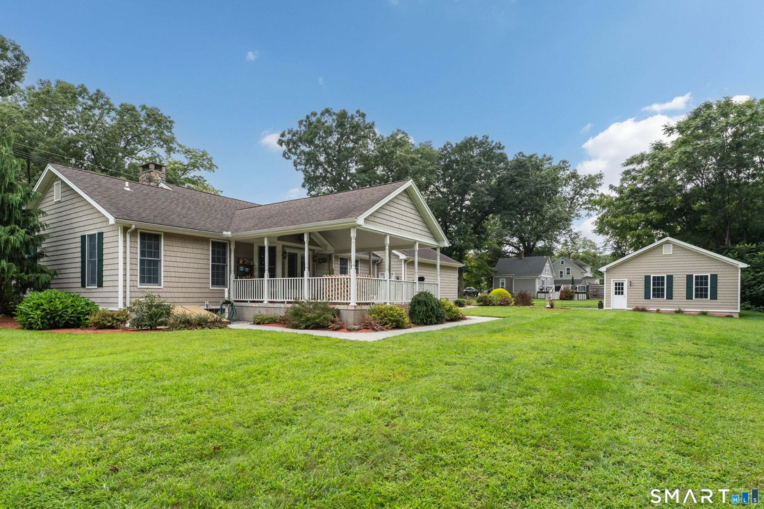 House in Wallingford, Connecticut, United States 4 - 18836849