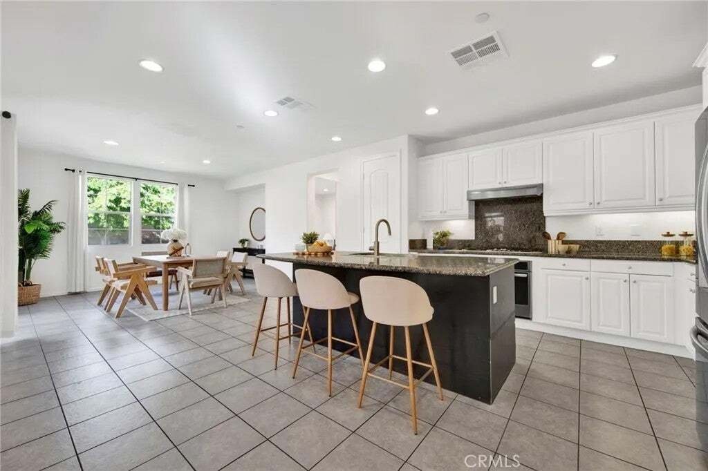 House in Azusa, California, United States 3 - 18837054