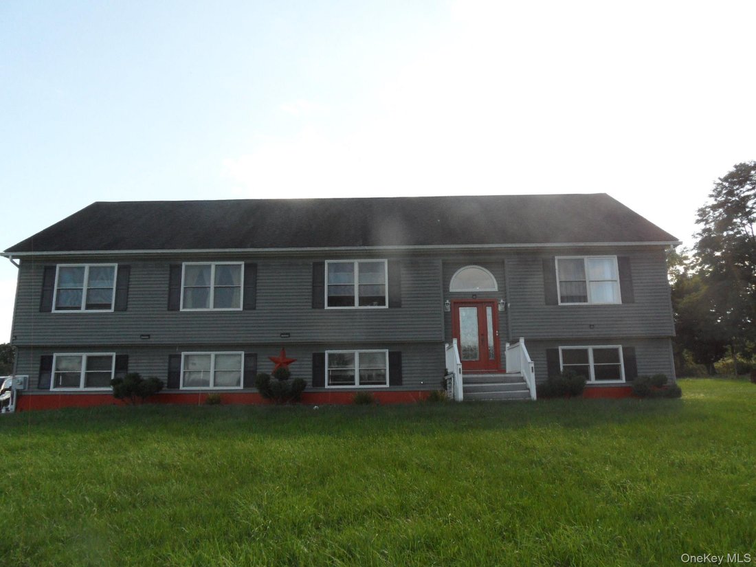 House in Middletown, New York, United States 1 - 18837575