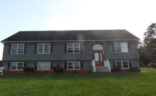 House in Middletown, New York, United States 1