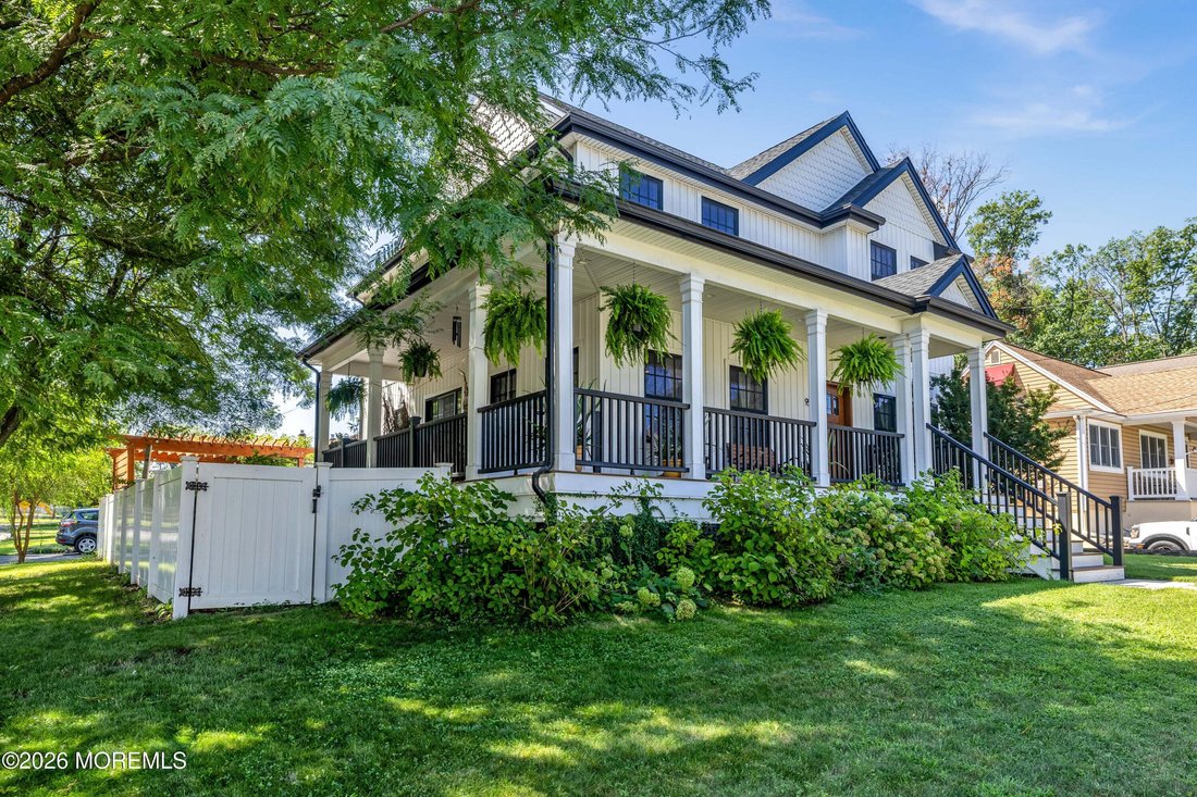 House in Woodbridge Township, New Jersey, United States 2 - 18836722
