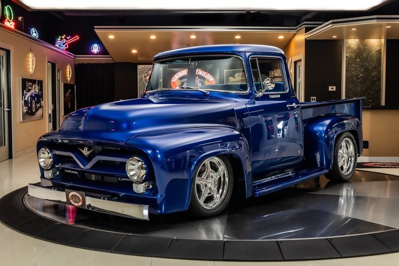 Pickup in Plymouth, United States 1 - 17354238