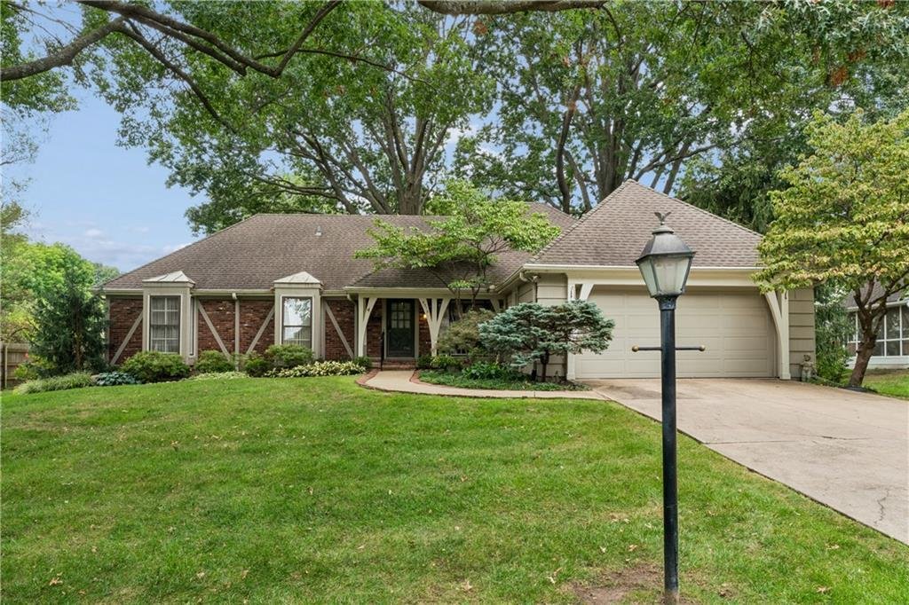 House in Leawood, Kansas, United States 2 - 18837329