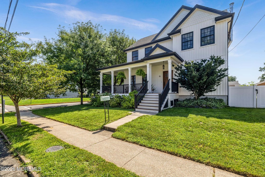House in Woodbridge Township, New Jersey, United States 3 - 18836722