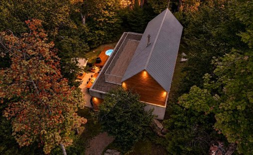Maison à Lac-Supérieur, Québec, Canada 1