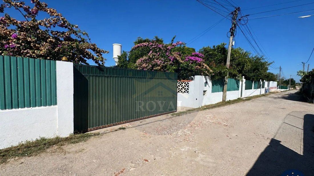 House in Santo Antonio da Charneca, Setubal, Portugal 3 - 18837114