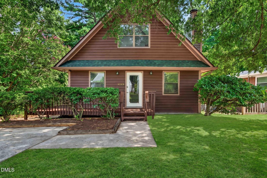 House in Chapel Hill, North Carolina, United States 1 - 18836806