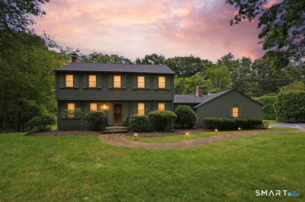 Maison à Simsbury, Connecticut, États-Unis 1 - 18837499