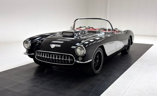 440 Miles Since Built/355ci V8/Vortec Heads/T10 Manual/Ford 9" 3.50 Equalok Axle in Morgantown, United States 1