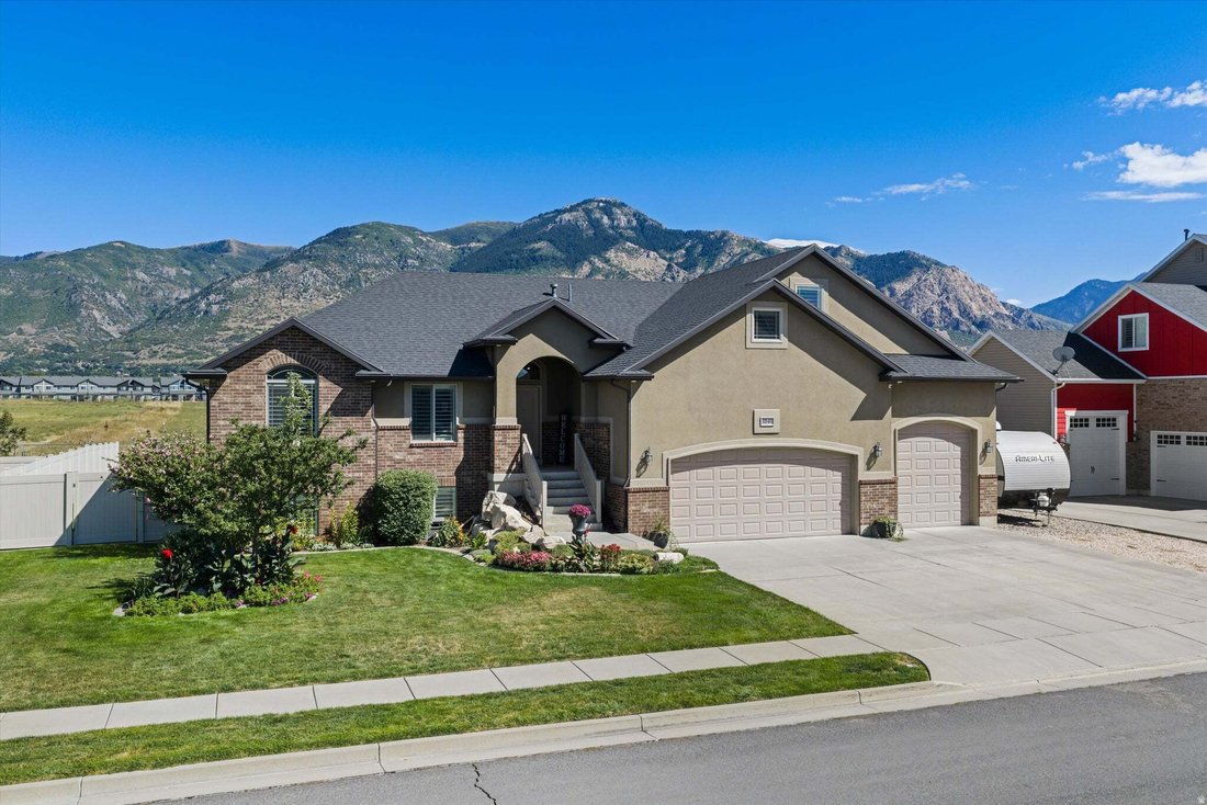House in Ogden, Utah, United States 2 - 18836986