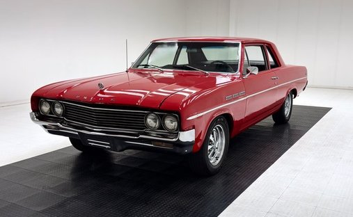 225ci V6/Power Front Discs/TH350 Auto/New Front Suspension/Great Entry Level Car in Morgantown, United States 1