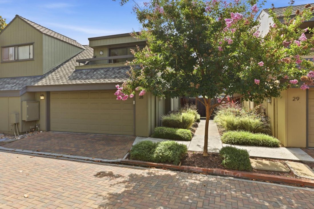 Townhouse in Palo Alto, California, United States 3 - 18836571