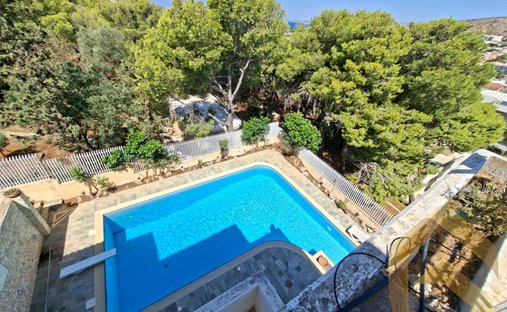 House in Saronida, Attica, Greece 1
