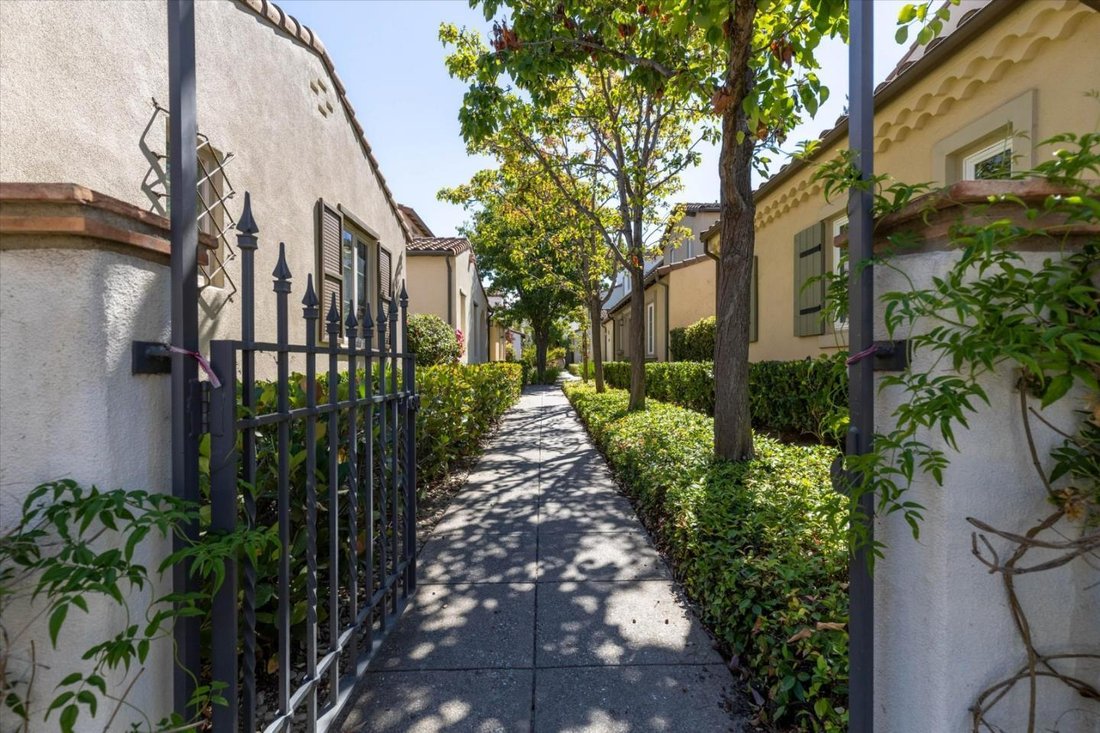 House in San Jose, California, United States 4 - 18836538