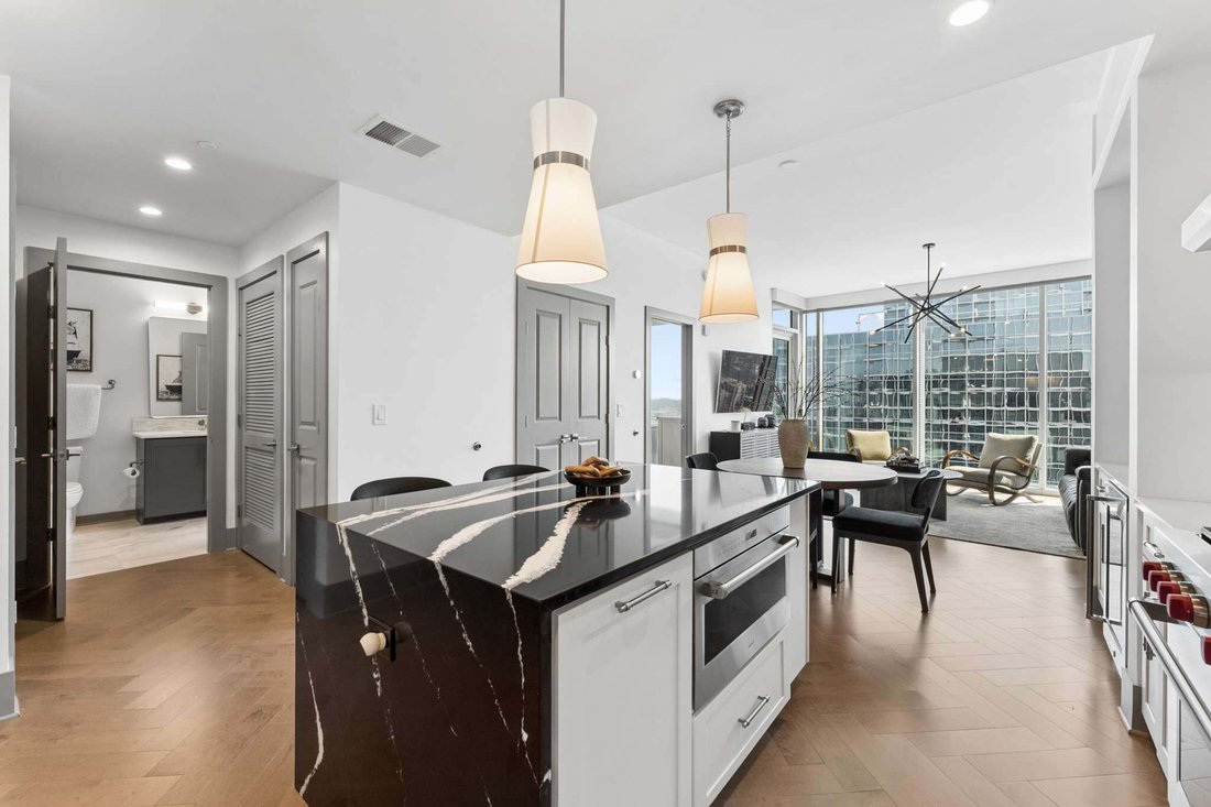 Condo in Nashville, Tennessee, United States 5 - 18837479