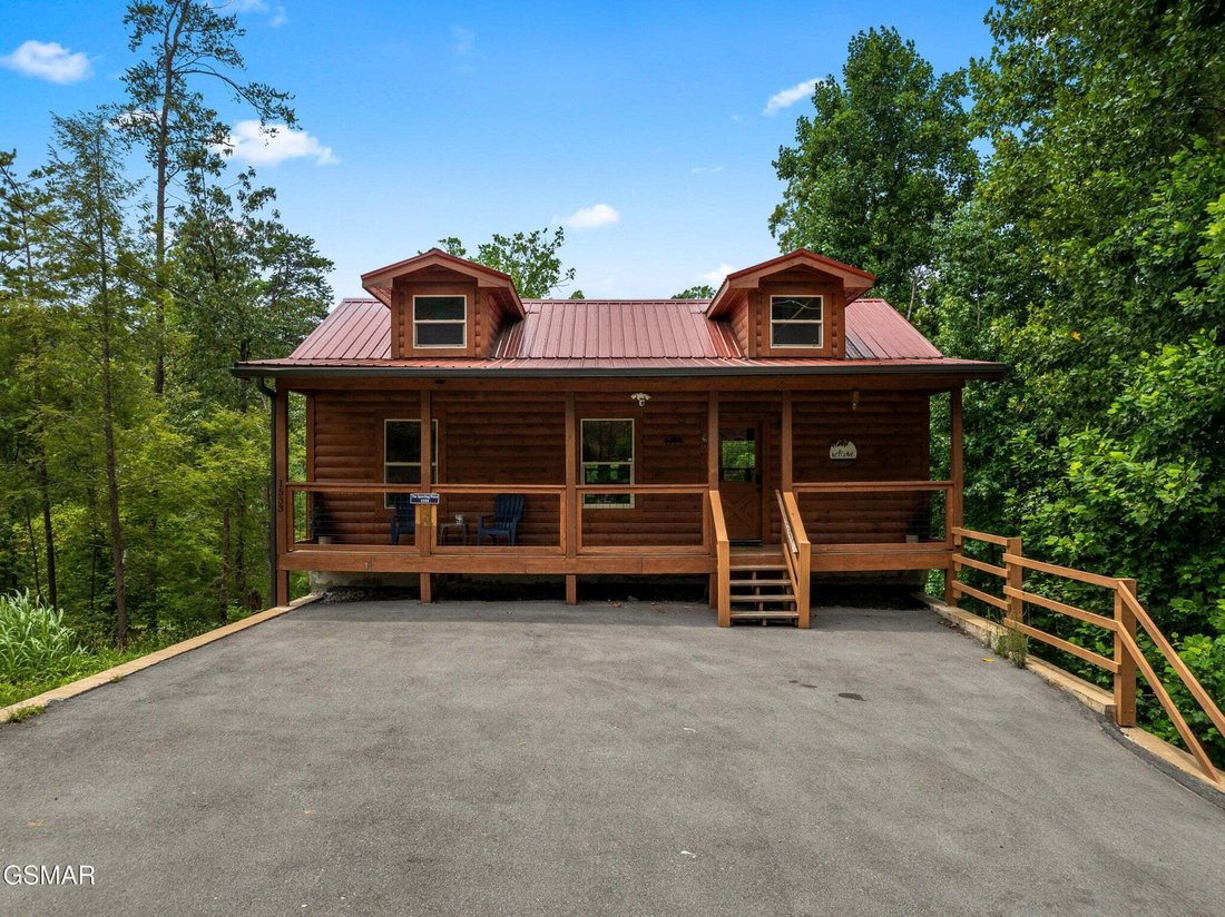 House in Sevierville, Tennessee, United States 1 - 18837415
