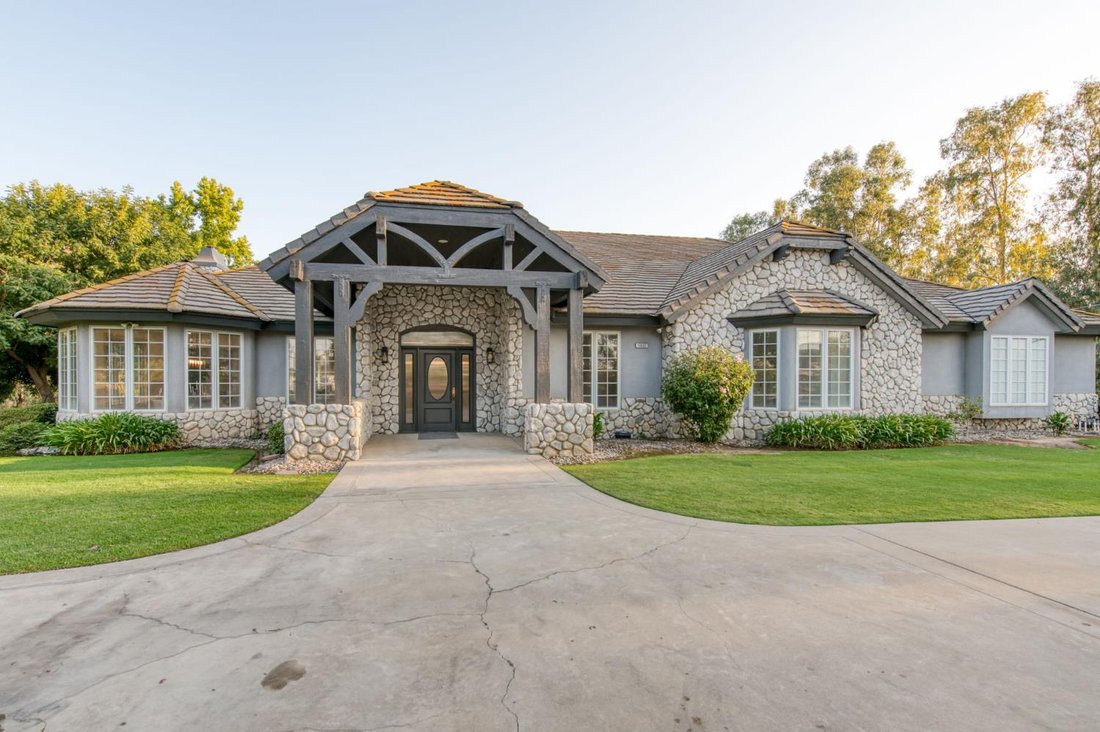 House in Clovis, California, United States 4 - 18836752