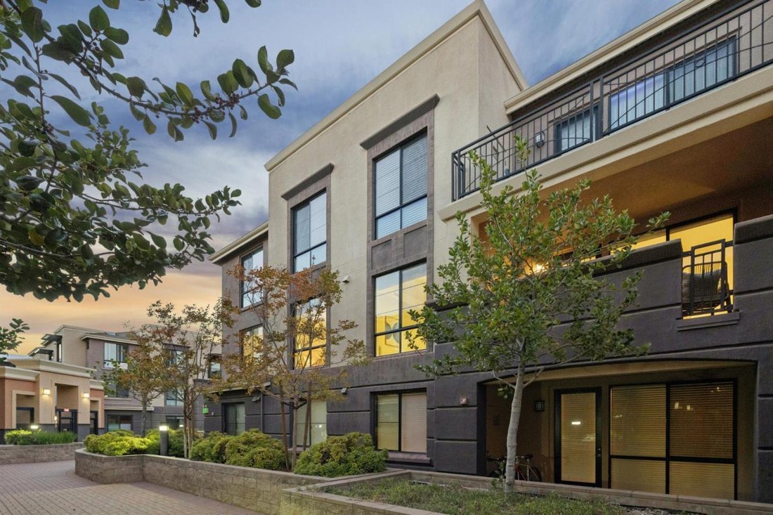 Appartement à Cupertino, Californie, États-Unis 1 - 18836534