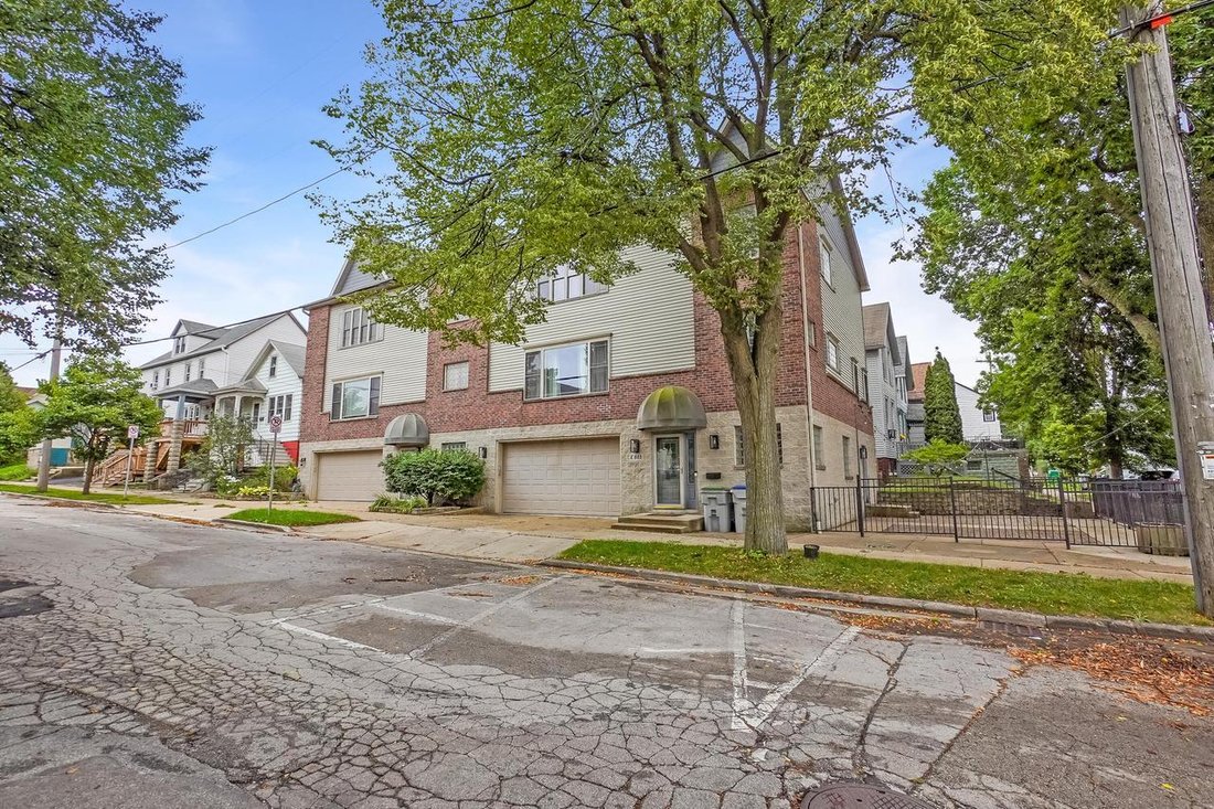Condominio a Milwaukee, Wisconsin, Stati Uniti 2 - 18836581