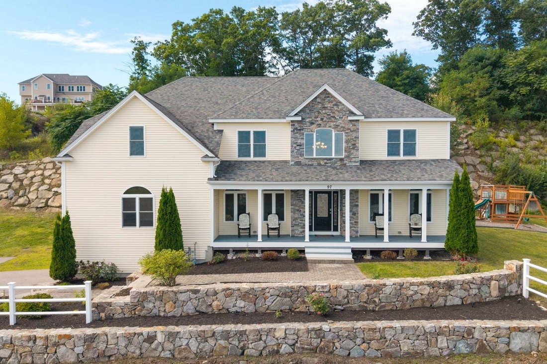 Casa a Holliston, Massachusetts, Stati Uniti 1 - 18837647