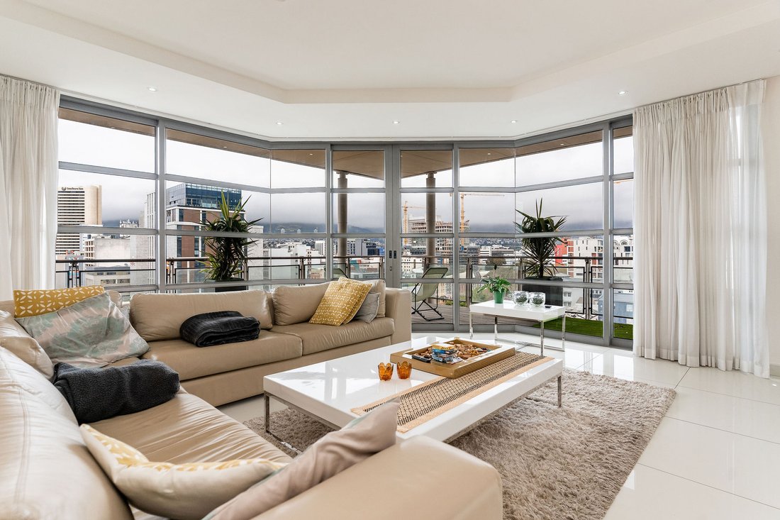 Penthouse in De Waterkant, Cape Town, South Africa 5 - 18837858
