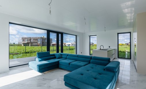 Casa en Piņķi, Letonia 1