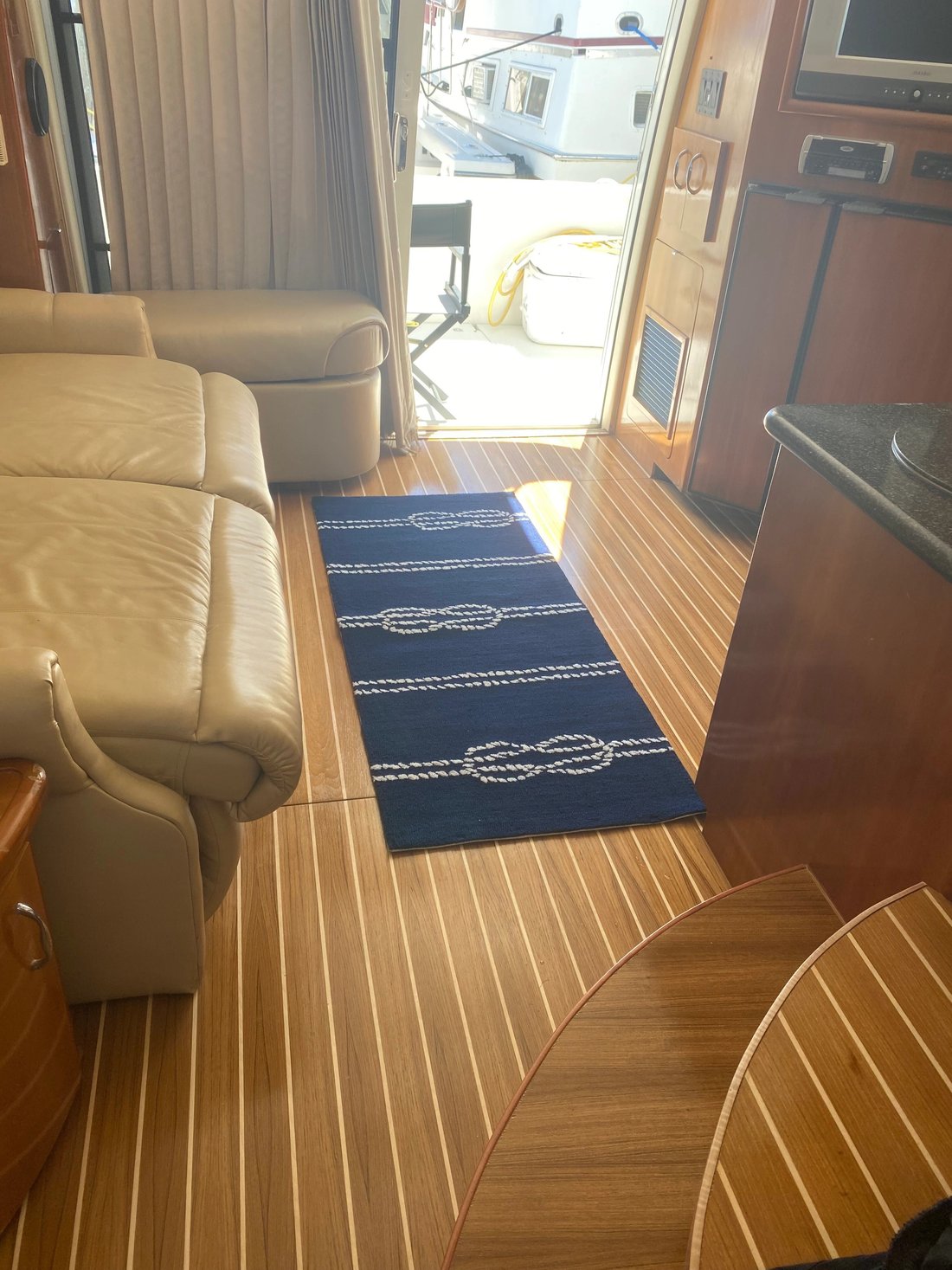 Flybridge in United States 5 - 18837774