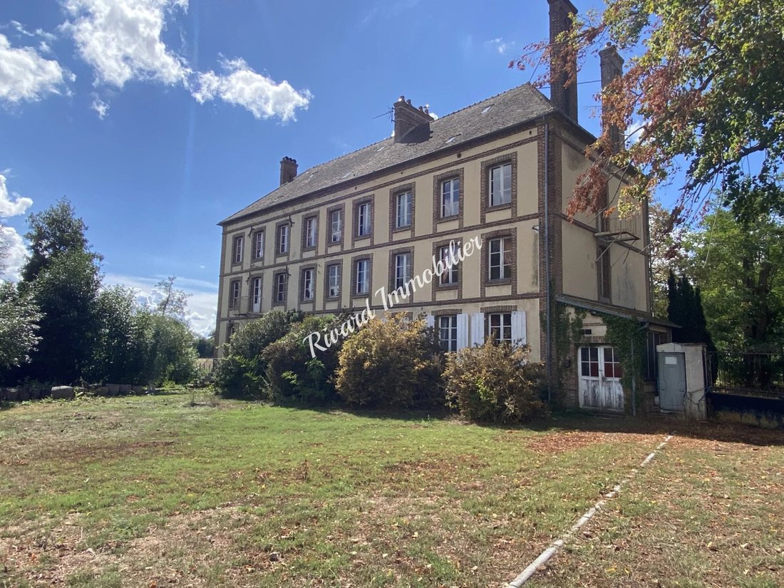 Townhouse en Verneuil-sur-Avre, Verneuil d'Avre et d'Iton, Francia 1 - 18837719