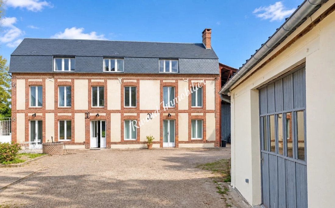 Casa en Verneuil-sur-Avre, Verneuil d'Avre et d'Iton, Francia 1 - 18837726