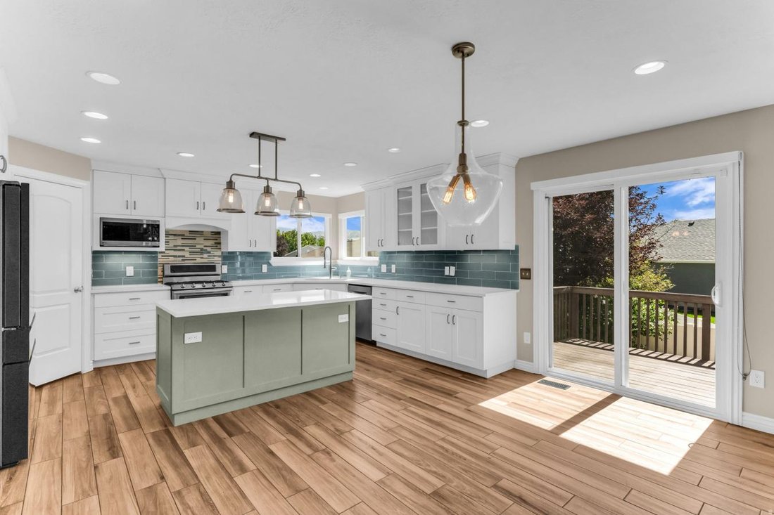 House in Riverton, Utah, United States 3 - 18837710