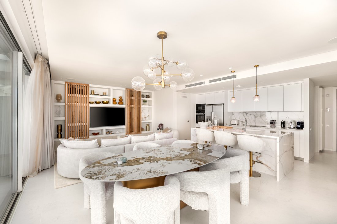Penthouse in Marbella, Andalusia, Spain 4 - 18837870