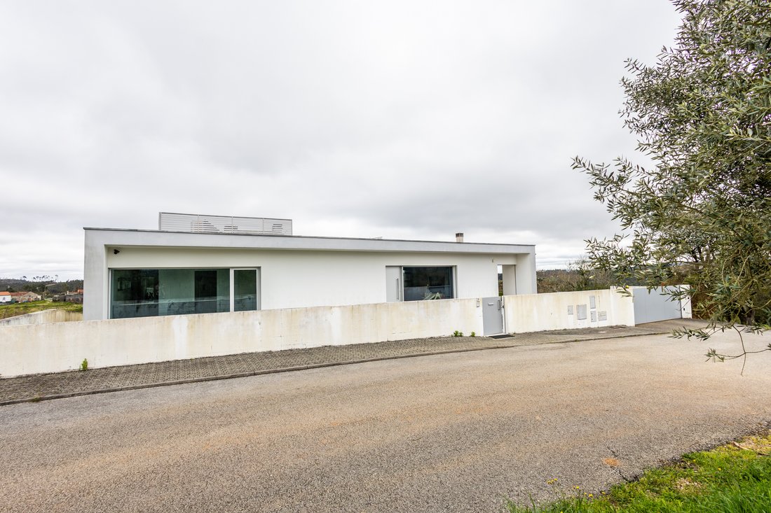 Estate in Santa Catarina da Serra e Chainca, Leiria District, Portugal 3 - 18838827