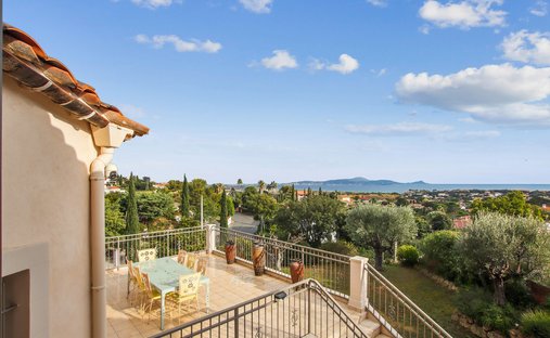 Casa en Fréjus, Provenza-Alpes-Costa Azul, Francia 1