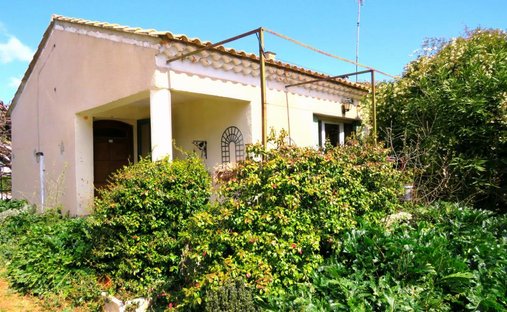 Maison à Eygalières, Provence-Alpes-Côte d'Azur, France 1