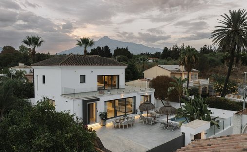 Villa en Nueva Andalucía, Marbella, España 1