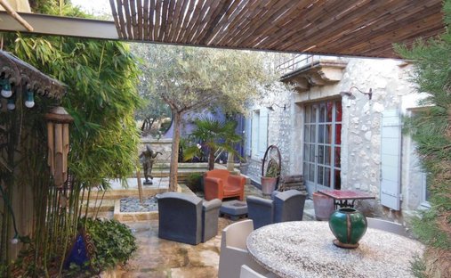 House in Eygalières, Provence-Alpes-Côte d'Azur, France 1