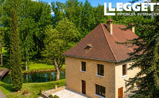 House in Sarlat-la-Canéda, Nouvelle-Aquitaine, France 1